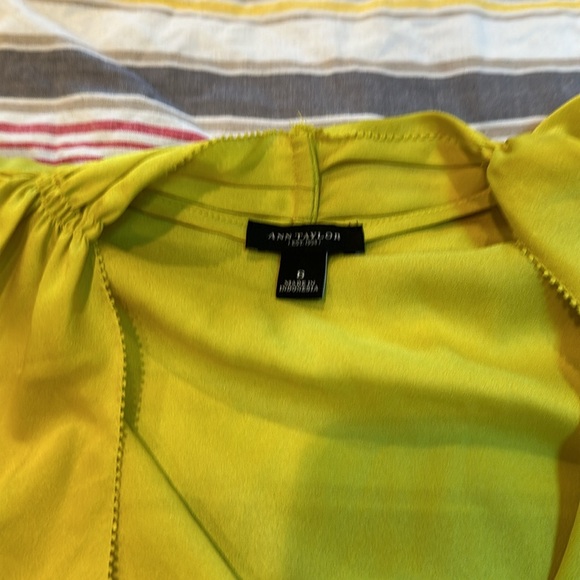 Ann Taylor NWT cardigan and blouse medium - Picture 4 of 5